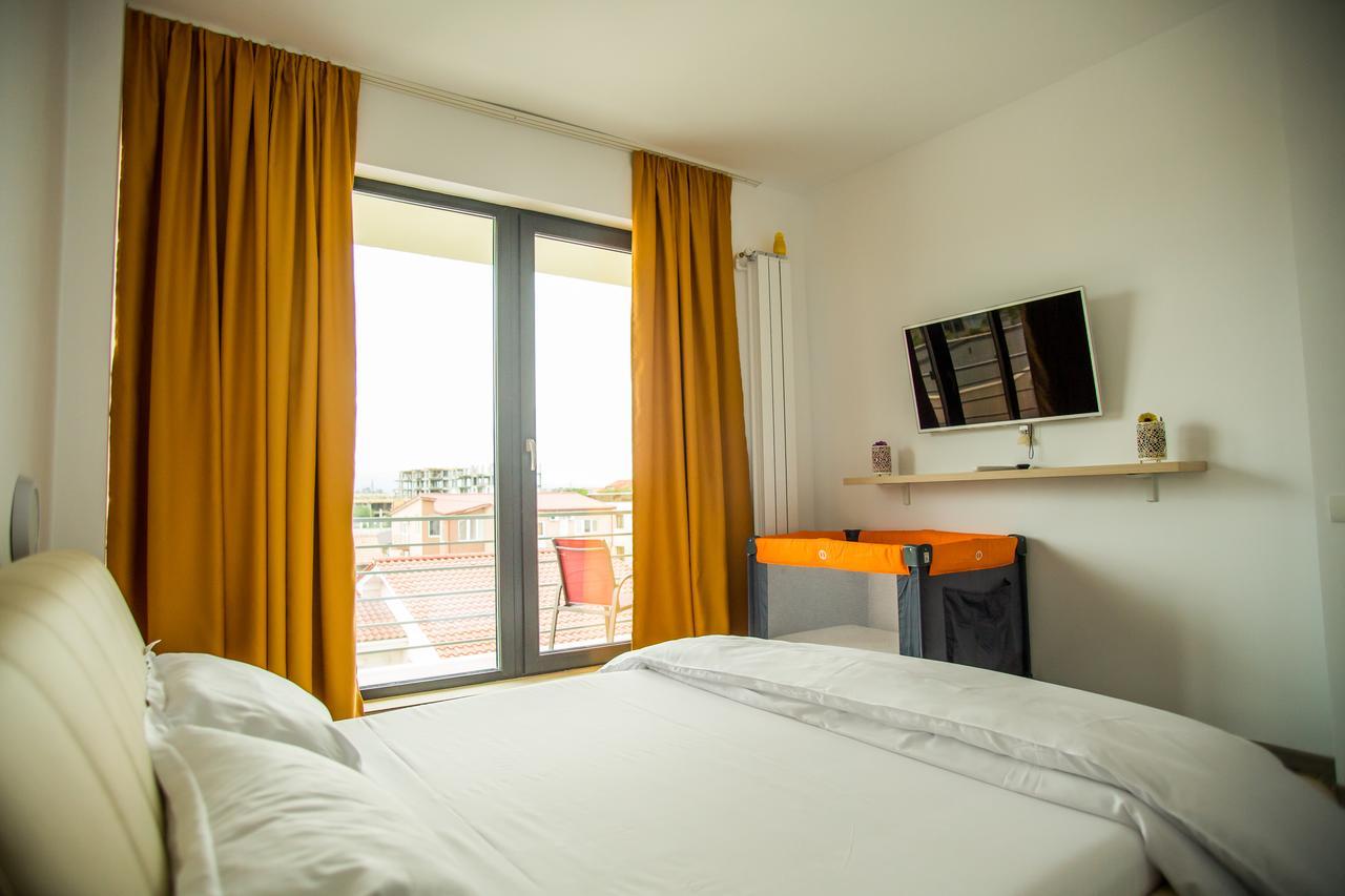 Bliss Mamaia Nord Leilighet Năvodari Eksteriør bilde